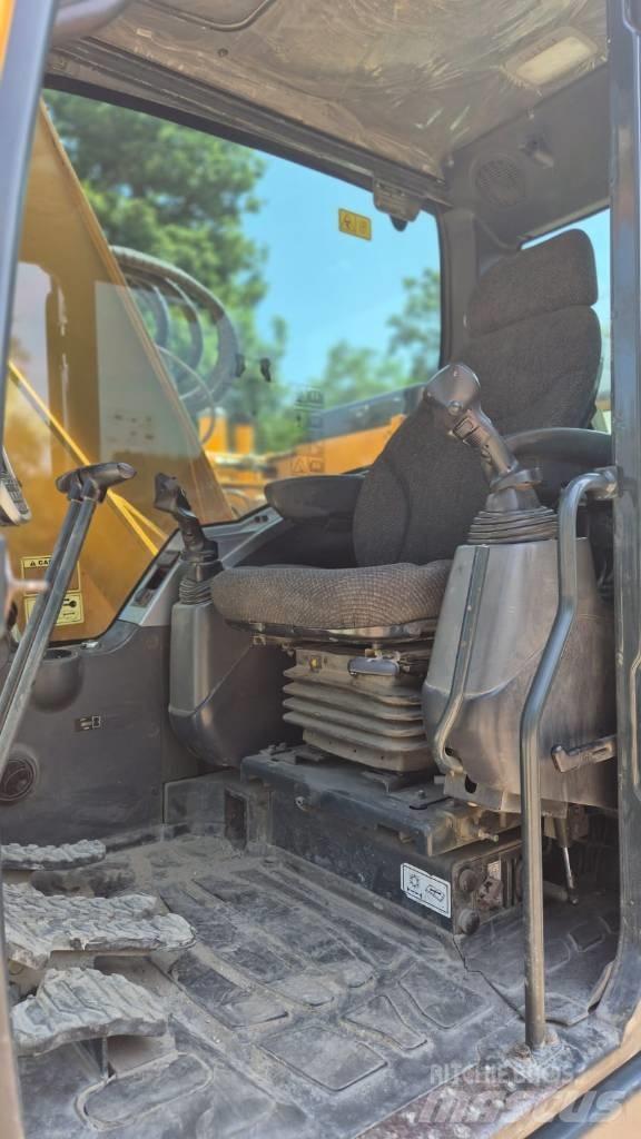 Hyundai HX 145 LCR Crawler excavators
