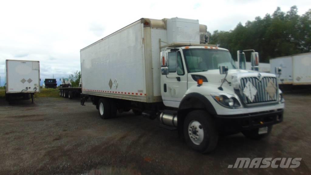 International 7600 Box trucks