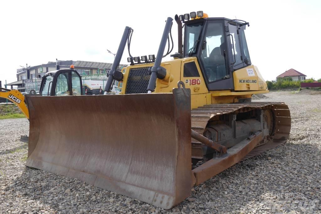 New Holland D 180 Crawler dozers
