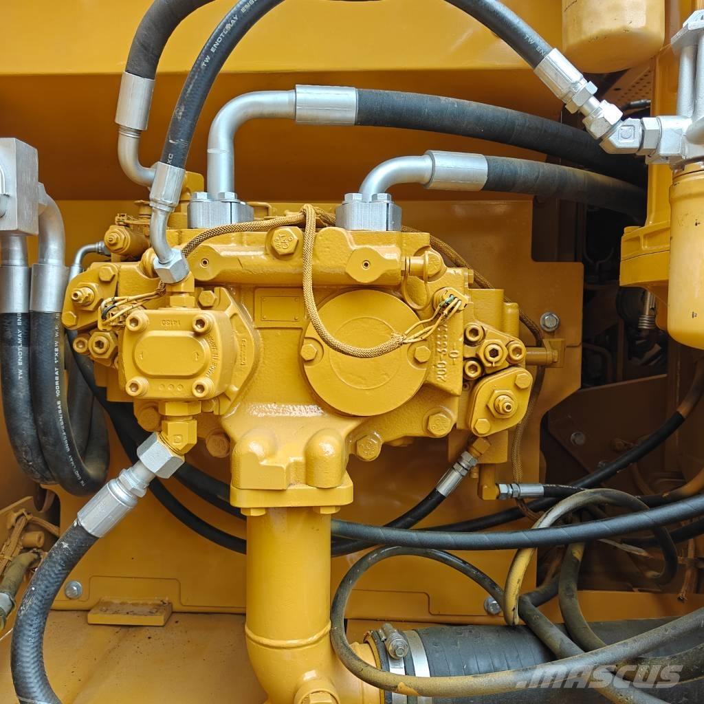 CAT 320 D Crawler excavators