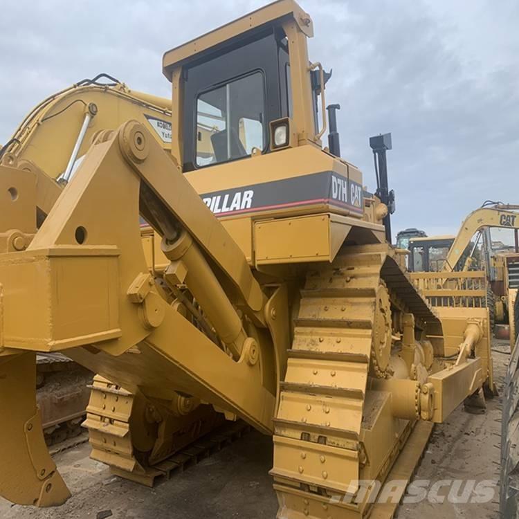 CAT D7H Crawler dozers