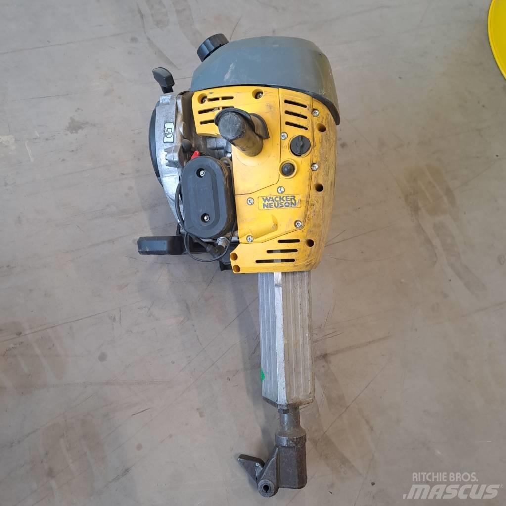 Wacker Neuson BH55 Tampers