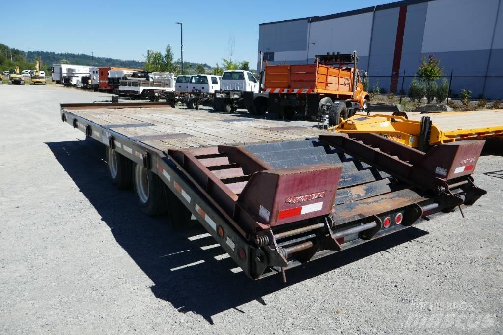 TOWMASTER T-40LP Car carrier