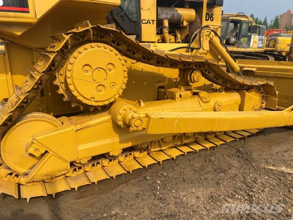 CAT D6R Crawler dozers