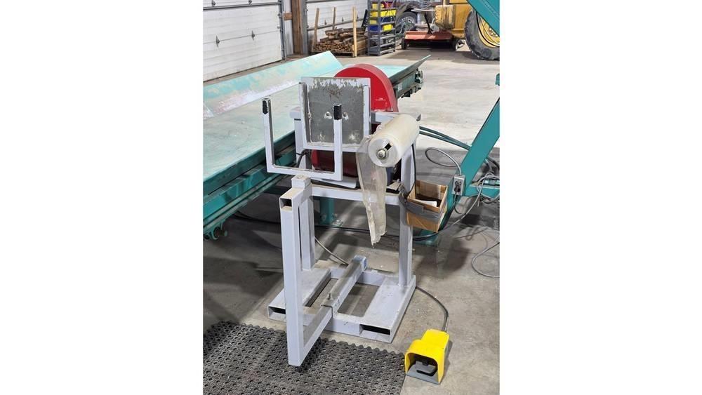  Helle Dump BIn Conveyors