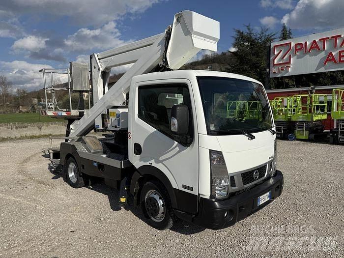 Palfinger P240A Truck mounted platforms
