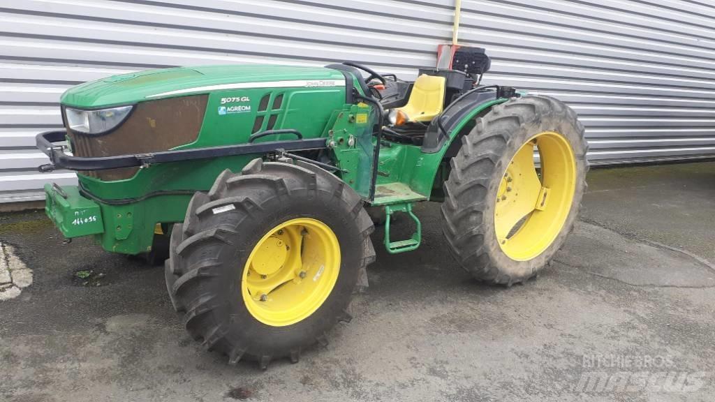 John Deere 5075GL Tractors