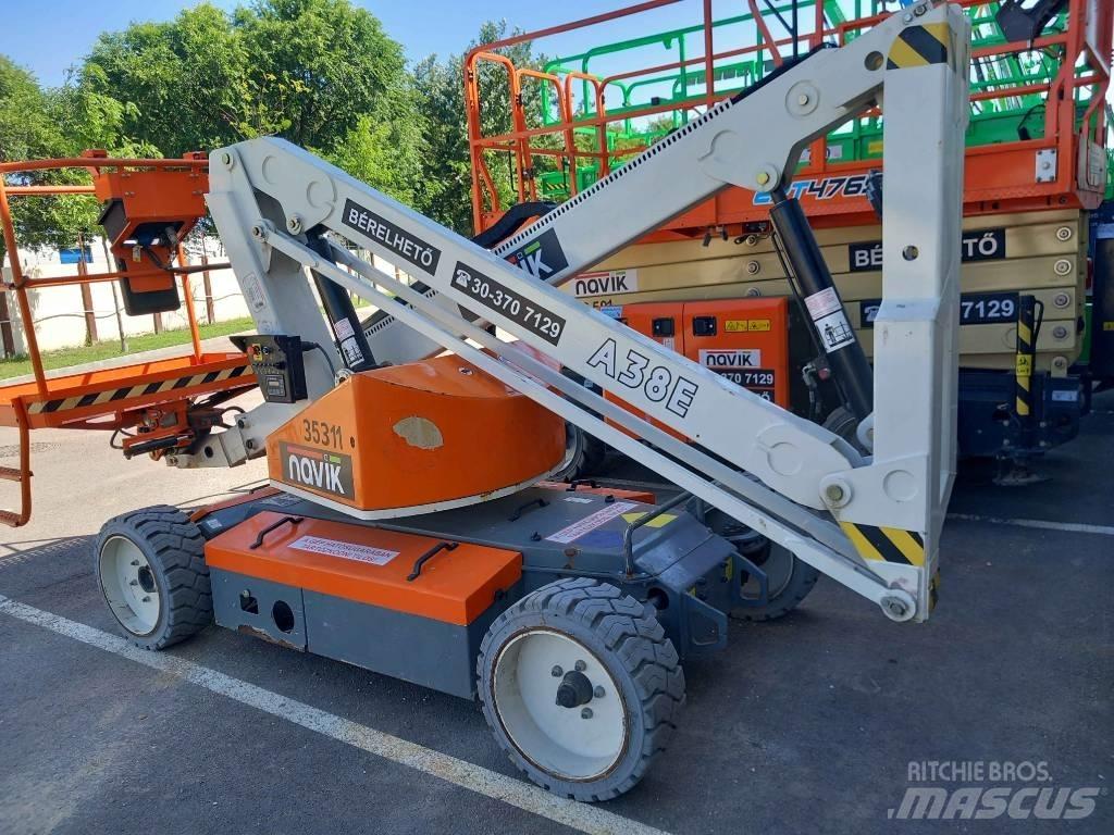 Snorkel A 38 E Articulated boom lifts