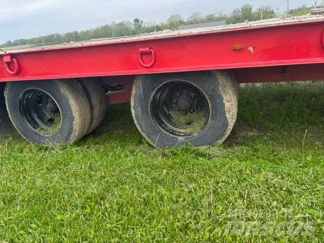 Sterling L 7500 Tipper trucks
