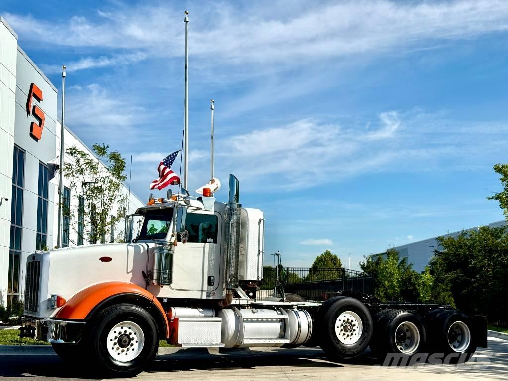 Peterbilt 367 Prime Movers