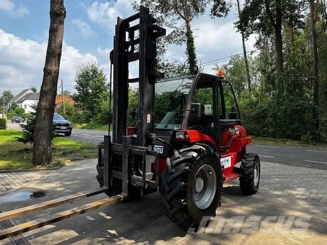 Manitou M 30.4 Rough terrain truck