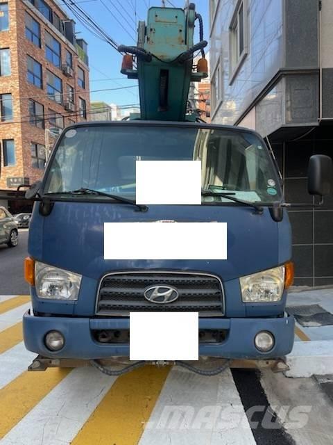 Novas 350Q-S Truck mounted platforms