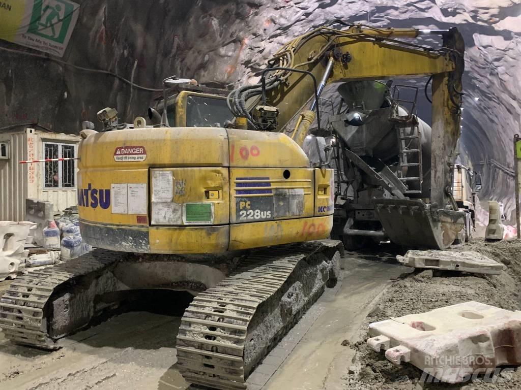 Komatsu PC228US-8 Other