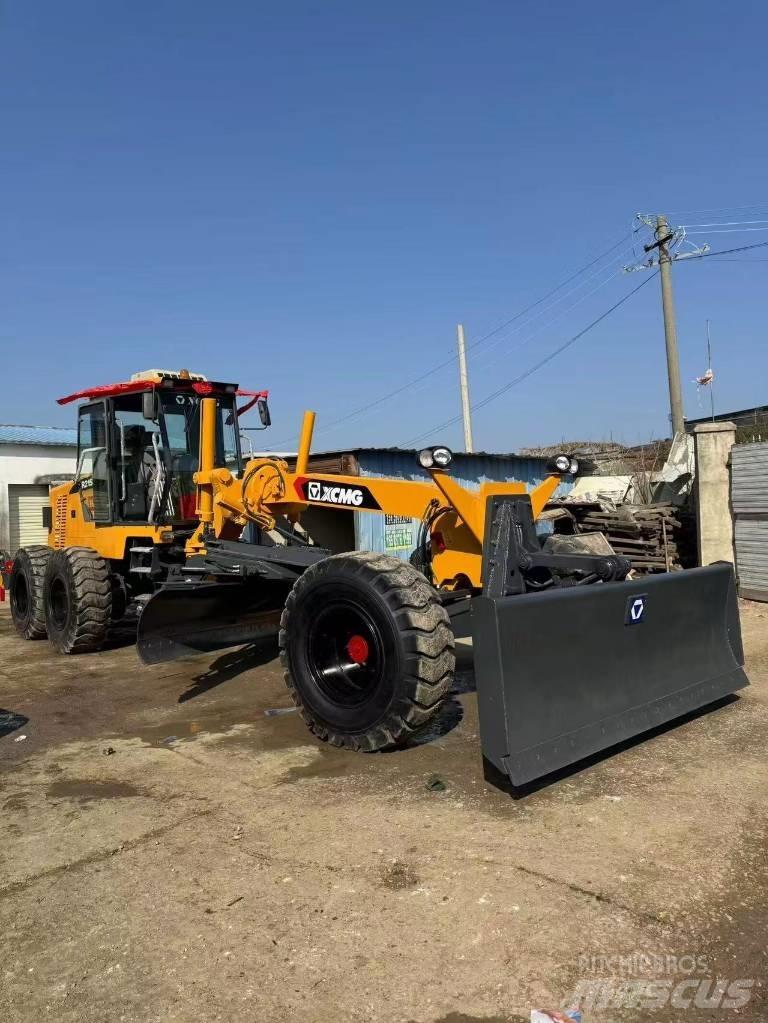 XCMG GR 2153 Graders