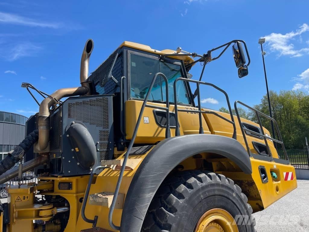 Bell B 35 E 2x units Articulated Haulers