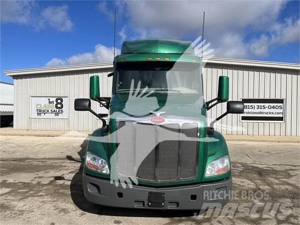 Peterbilt 579 Prime Movers