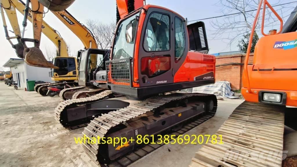 Doosan DX 225 Crawler excavators