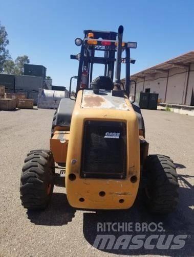 CASE 586H Rough terrain truck