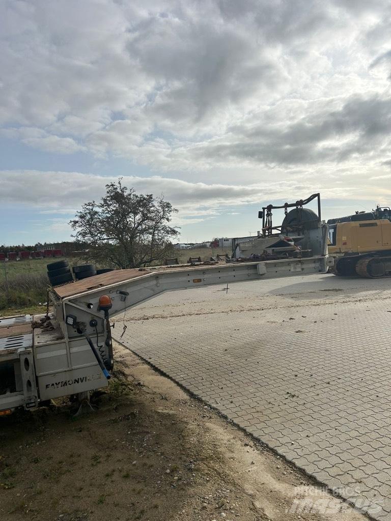 Faymonville Multimax Low loaders