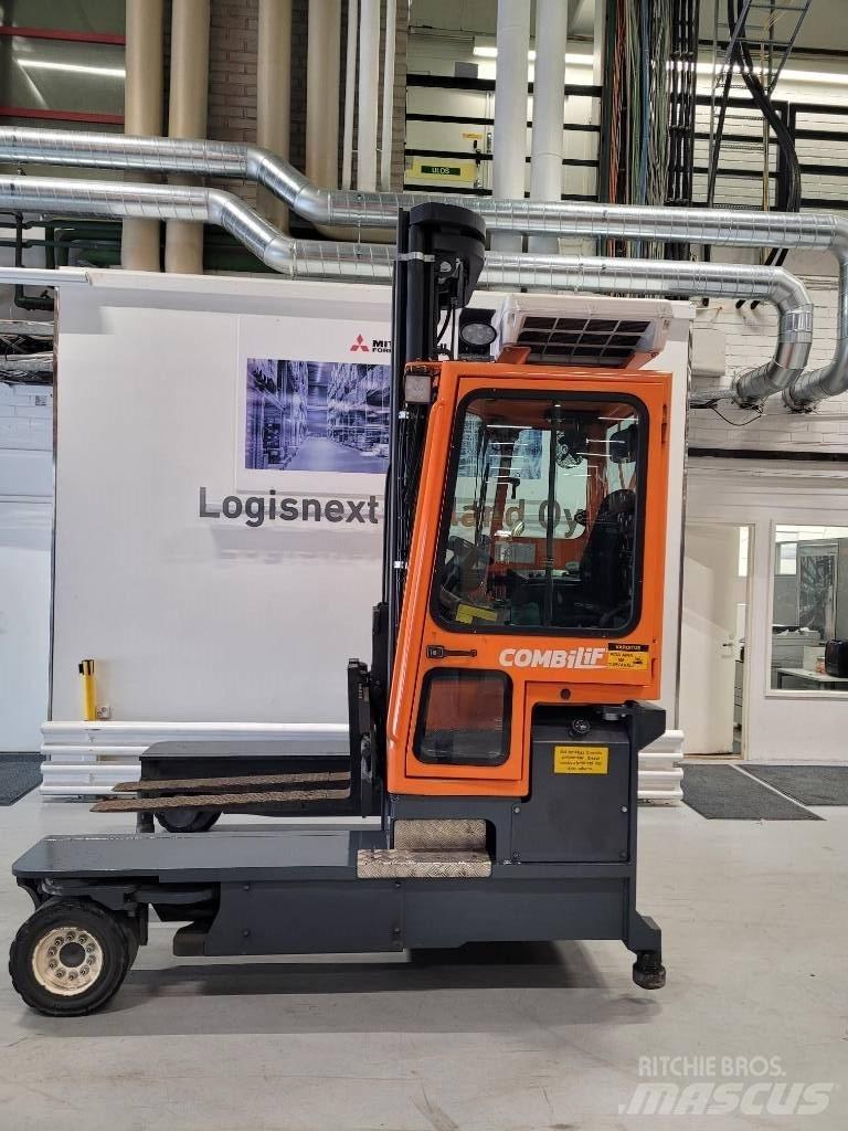 Combilift C 4000 4-way reach truck