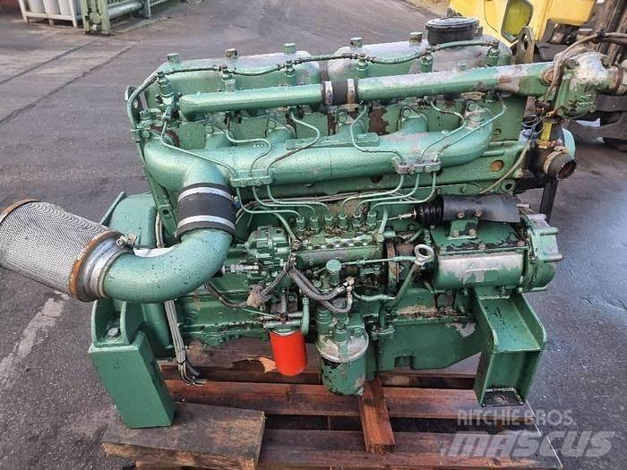  Engines DH 825 Other components