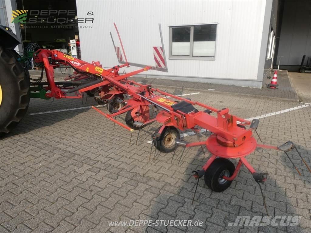 Kuhn GF 8702 Rakes and tedders