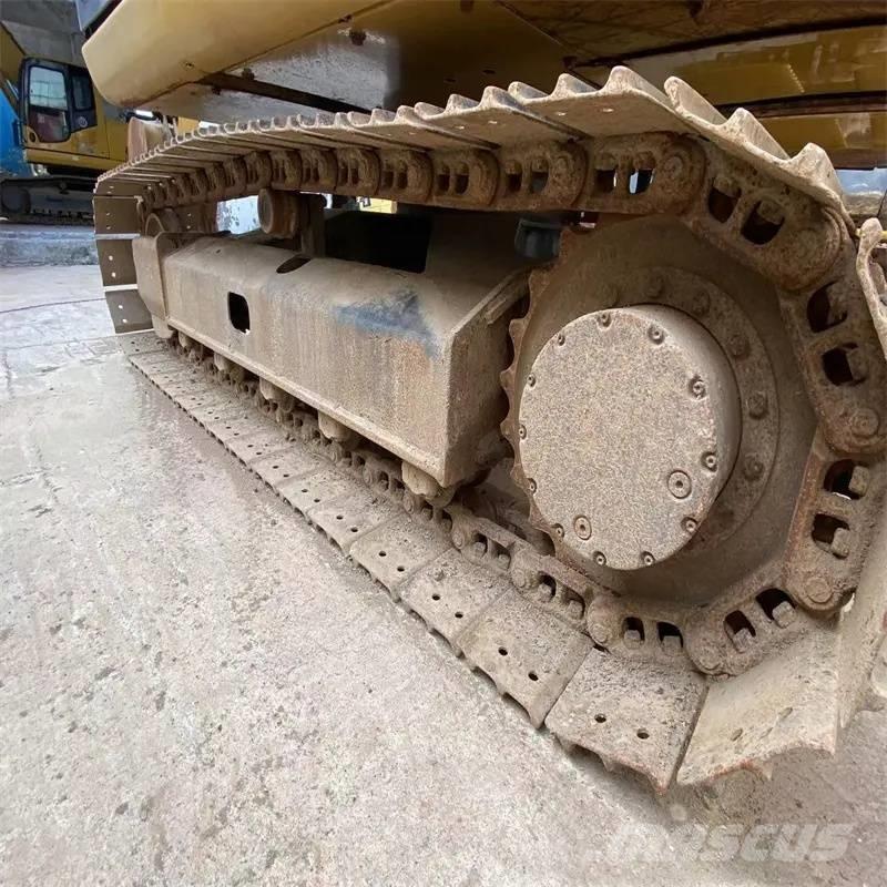 CAT 307 Crawler excavators