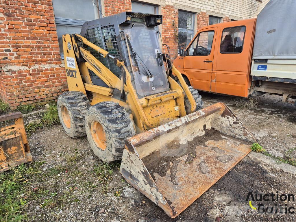CASE 90 XT Skid steer loaders