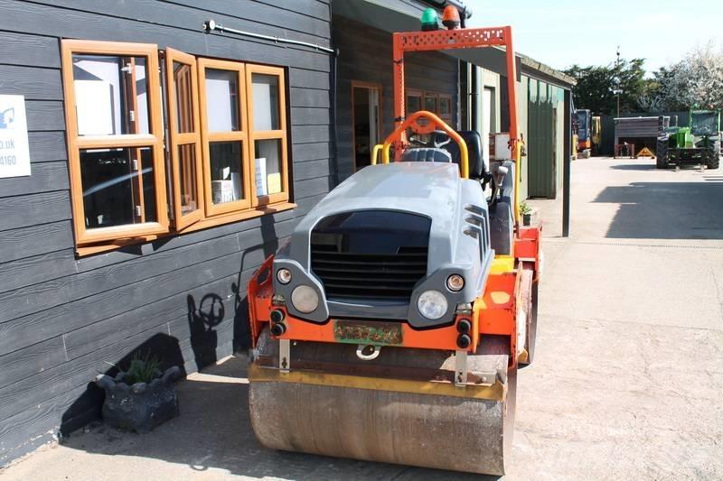 Hamm HD 12 Twin drum rollers