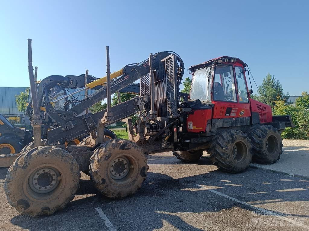 Komatsu KOMATSU 845 Forwarders