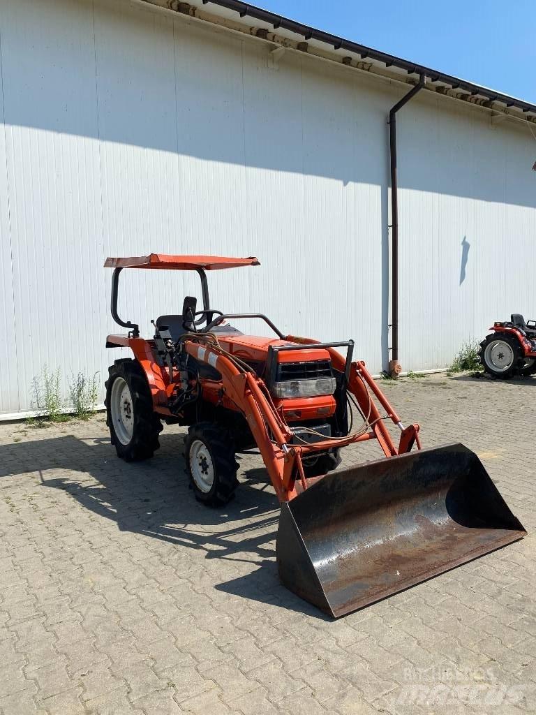 Kubota GL240+tur Compact tractors