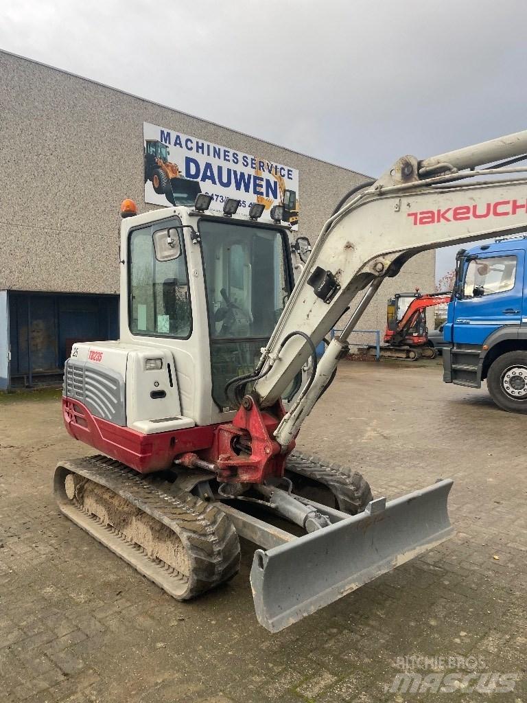 Takeuchi TB 235 Mini excavators < 7t (Mini diggers)