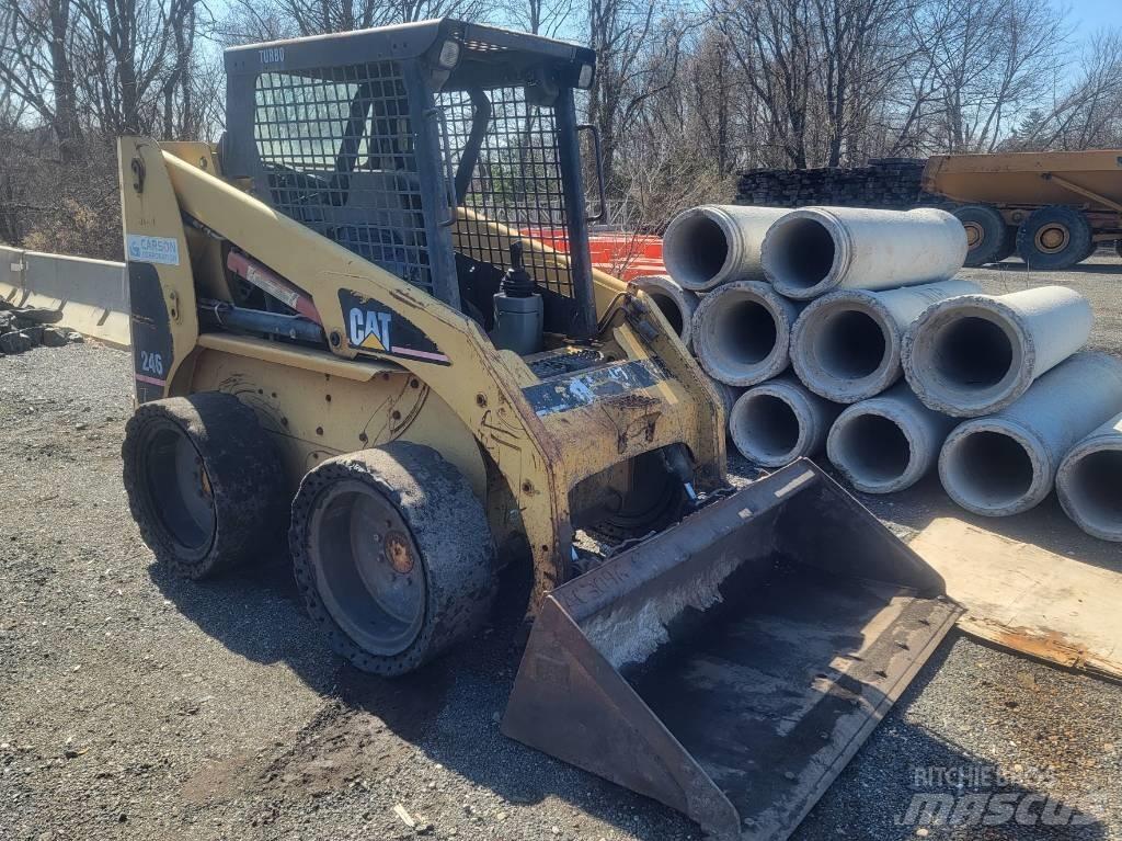 CAT 246 Skid steer loaders