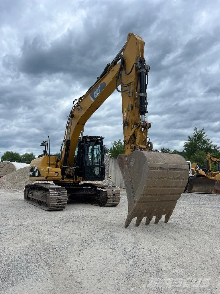 CAT 319 D L Crawler excavators