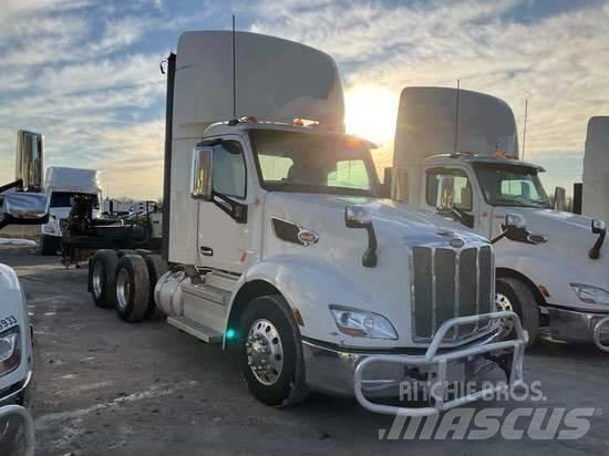 Peterbilt 579 Prime Movers