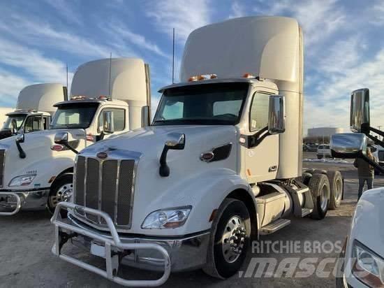 Peterbilt 579 Prime Movers