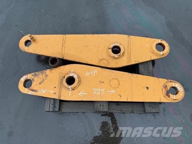 CNH BUCKET LINK Buckets