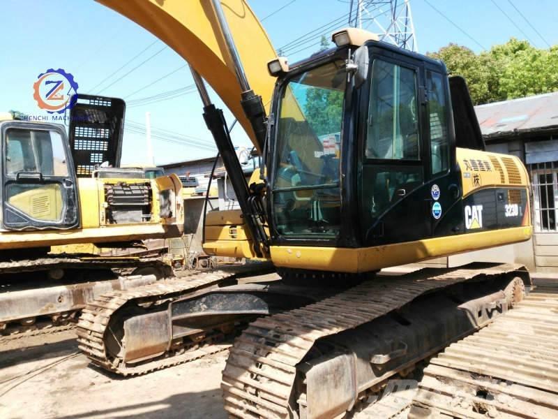 CAT 323 D L Crawler excavators