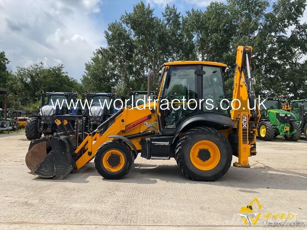 JCB 3 CX Backhoe