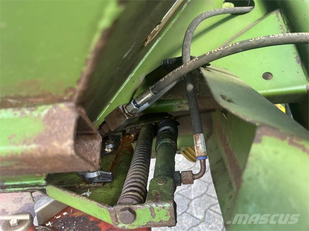 Amazone ZA-U Mineral spreaders