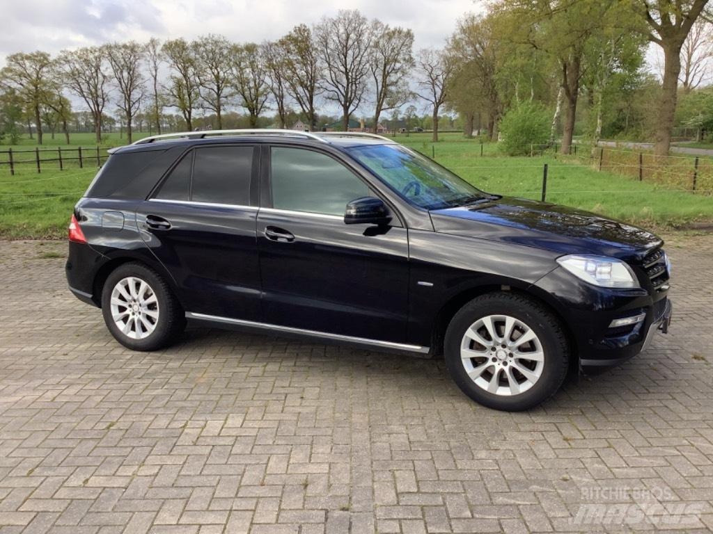 Mercedes-Benz ML 350 Cross-country vehicles