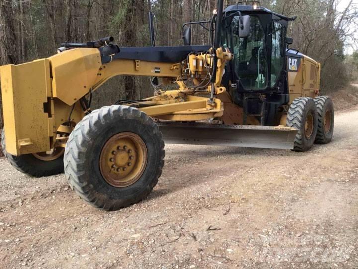 CAT 12M2 Graders