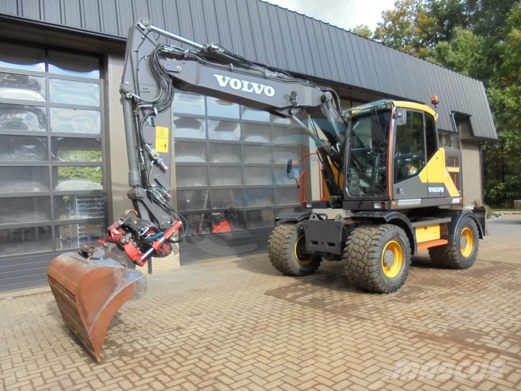  EWR 150 E Wheeled excavators