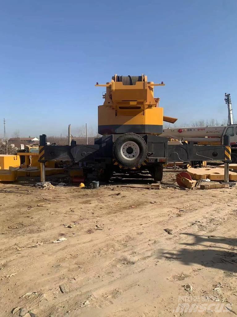 XCMG QY220 All terrain cranes
