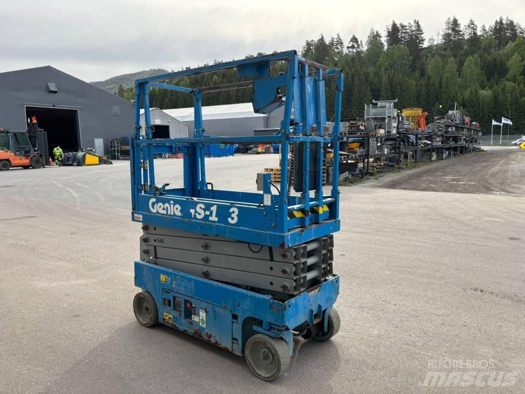 Genie GS 1932 Scissor lifts