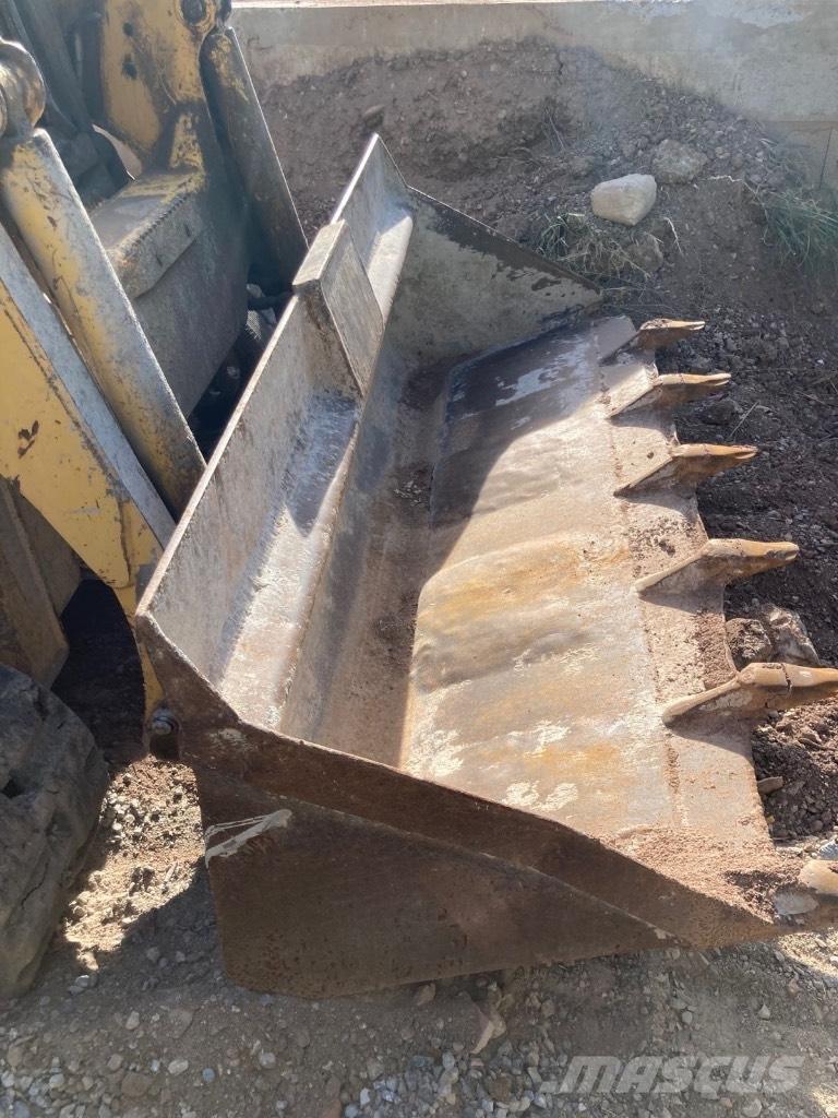 Komatsu CK 30-1 Mini loaders