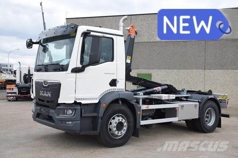 MAN TGM 18.320 Hook lift trucks