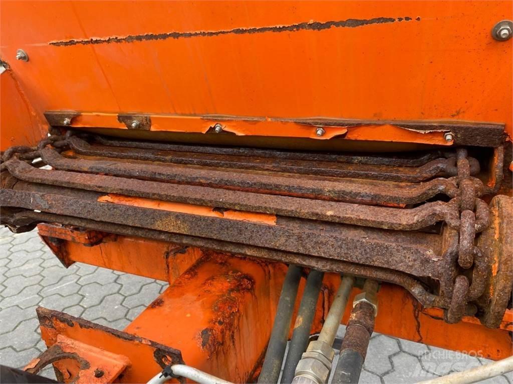  GÜSTROWER D075 Mineral spreaders