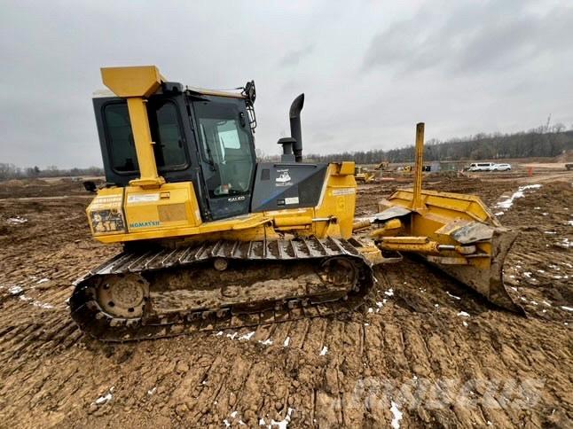 Komatsu D 41 E Crawler dozers