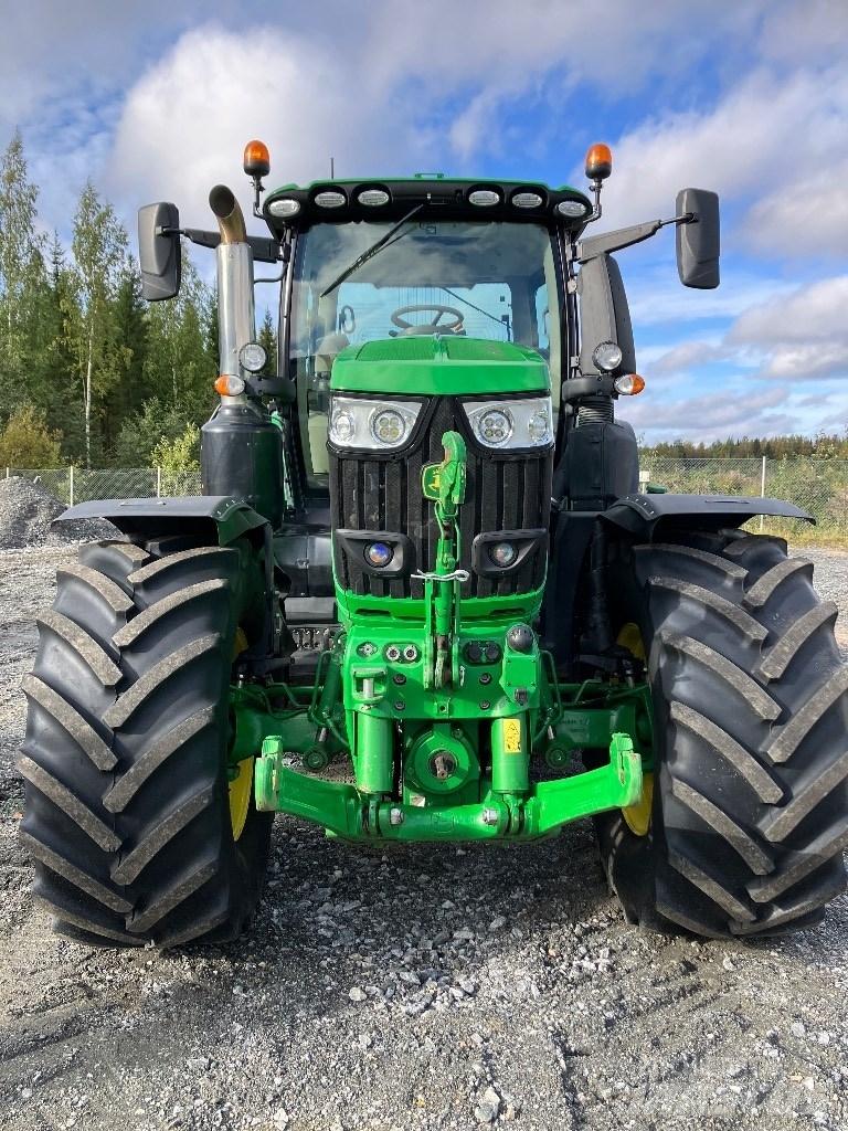 John Deere 6250 R Tractors